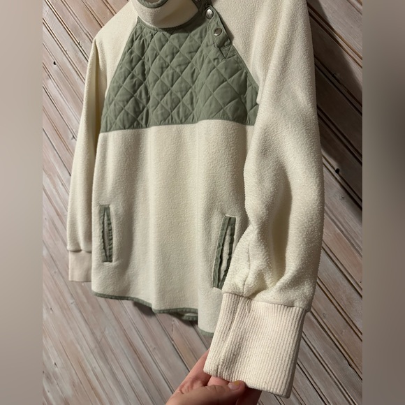 Kyodan Outdoor Green & Cream Fleece Quilted Button Up Turtleneck Sweater Warm - Picture 4 of 8